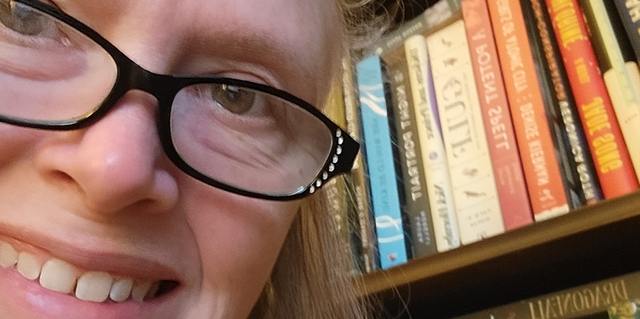 Poshmark banner for @bibliography